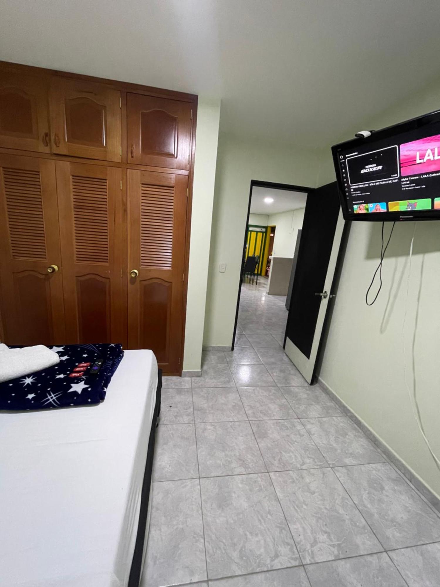 Apartamento Plazoleta De Colores Apartment Guatape Luaran gambar
